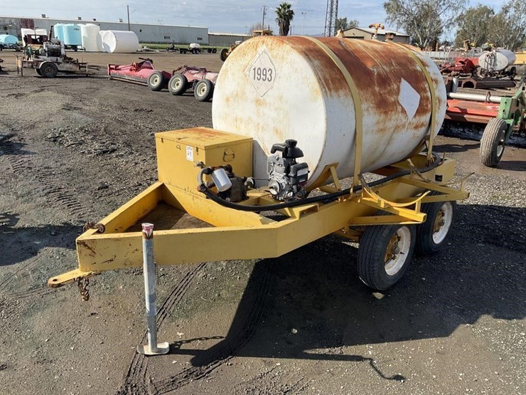 custom-500g-dual-axle-fuel-wagon-image-3