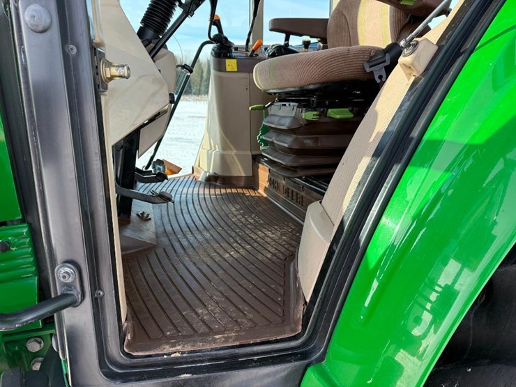 john-deere-6415-image-53