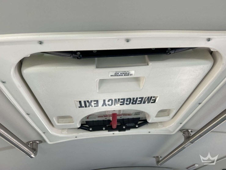 2018-ford-e450-image-23