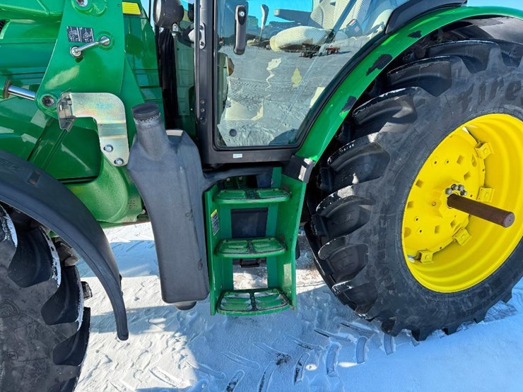 john-deere-6125r-image-14