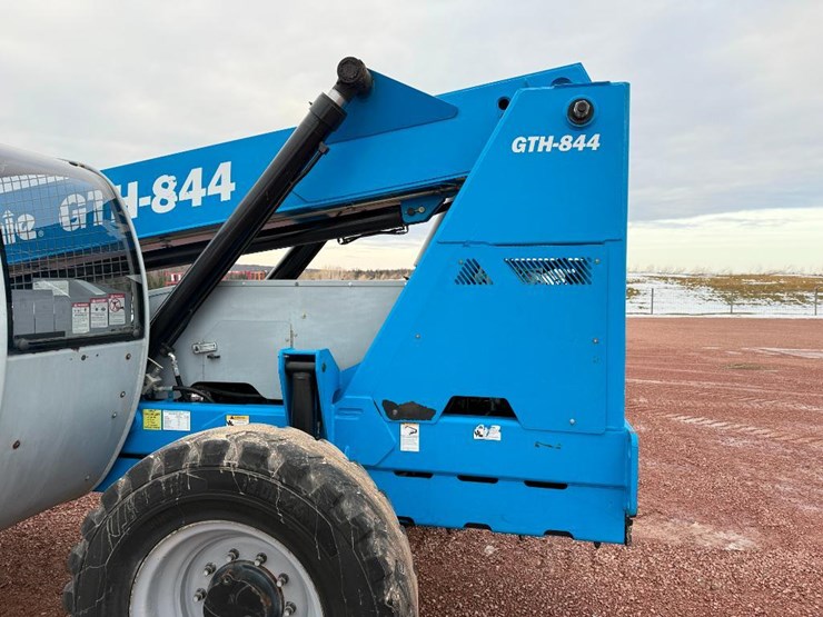 2006-deere-tires-image-14