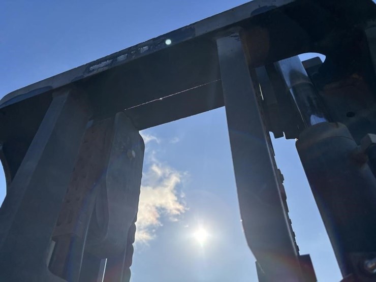 2000-yale-2000-image-13