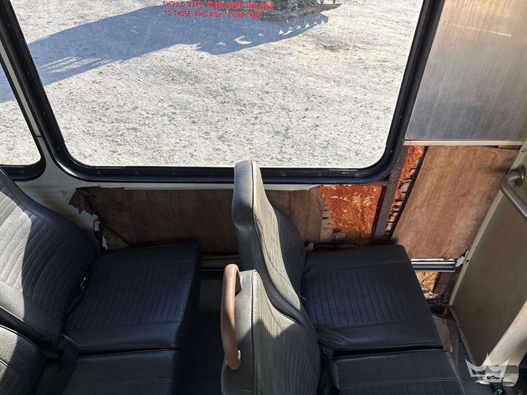 2003-ford-e450-image-26