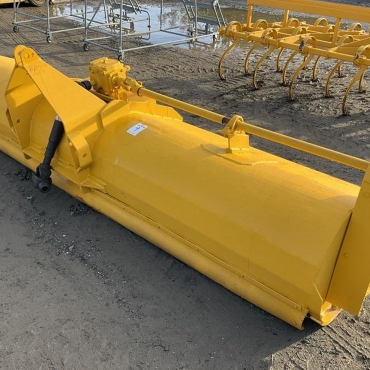 DANDL 12' 3-Pt PTO Chopper