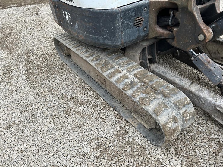 2015-bobcat-e42-image-11