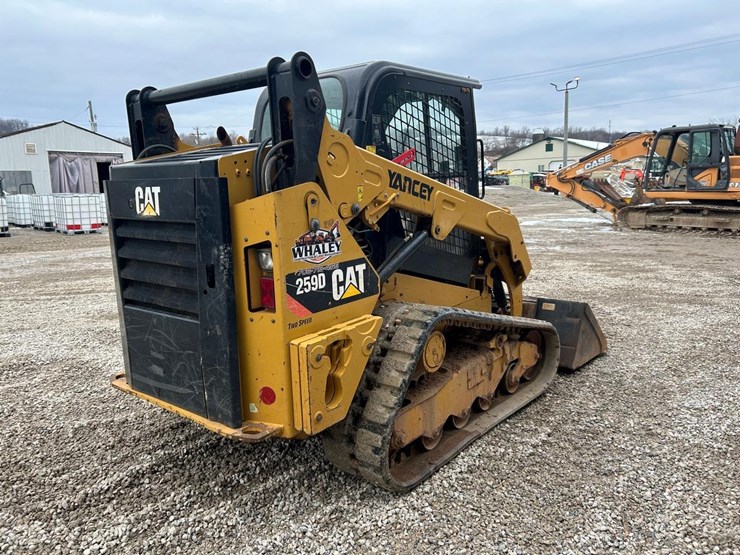 2017-caterpillar-259d-image-4
