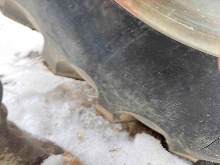 minneapolis-moline-tractor-image-10