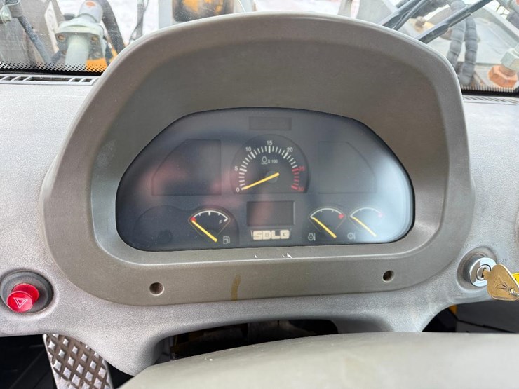 2015-sdlg-lg958l-image-61