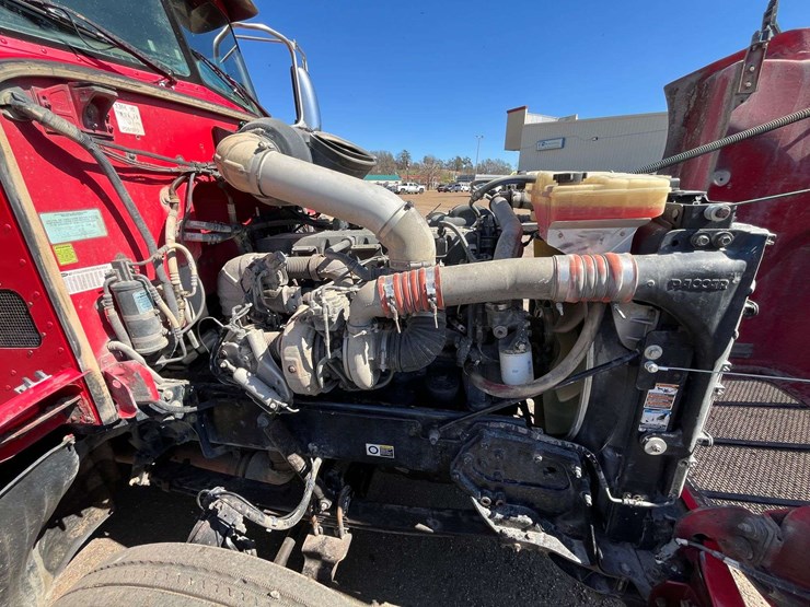 2012-peterbilt-386-image-40