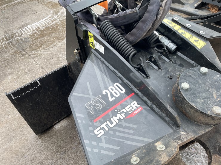 #4907-•-stumper-skid-steer-mount-fst280-stump-grinder-image-6