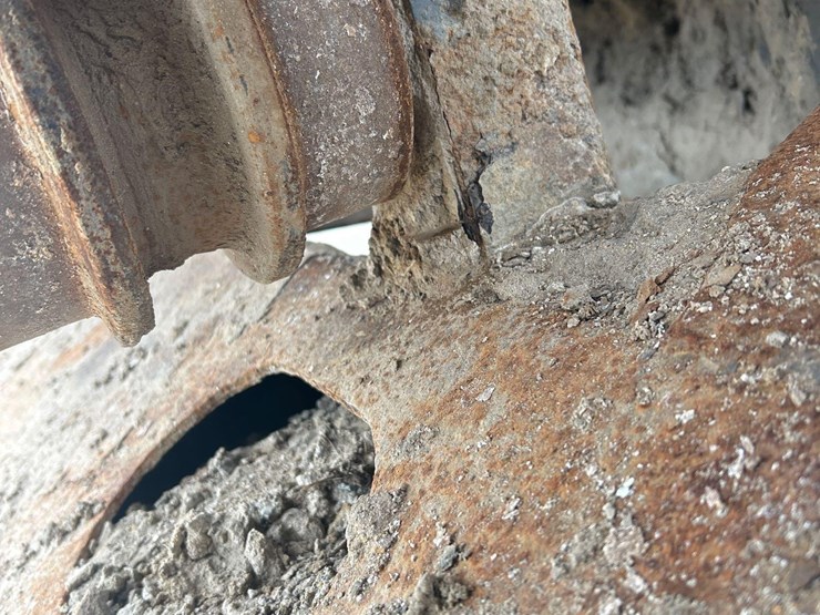 2014-doosan-dx225-lca-image-20