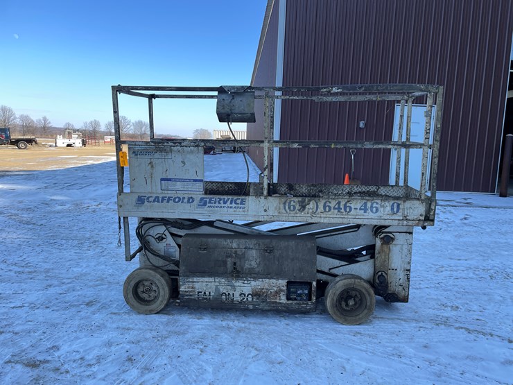 #301-•-ardisam-simon-20'-aerials-scissors-lift-image-2