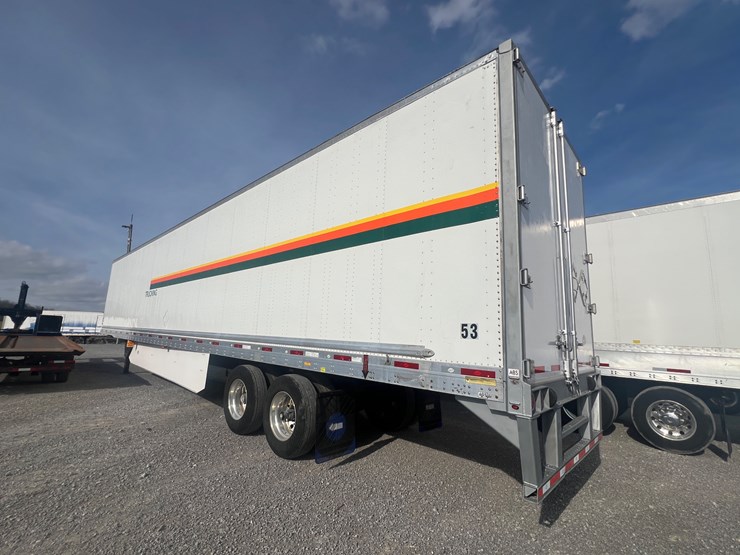 2021-utility-van-image-3