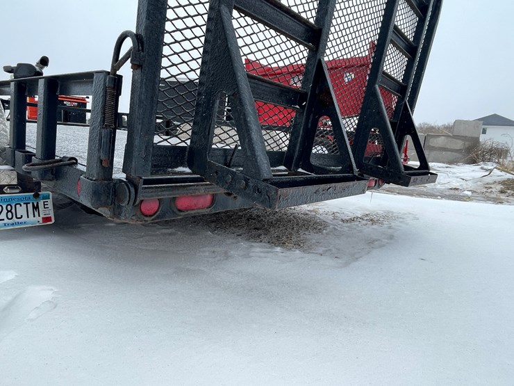 #137-•-2014-pj-14'-tandem-axel-trailer-(no-title,-for-parts)-image-29