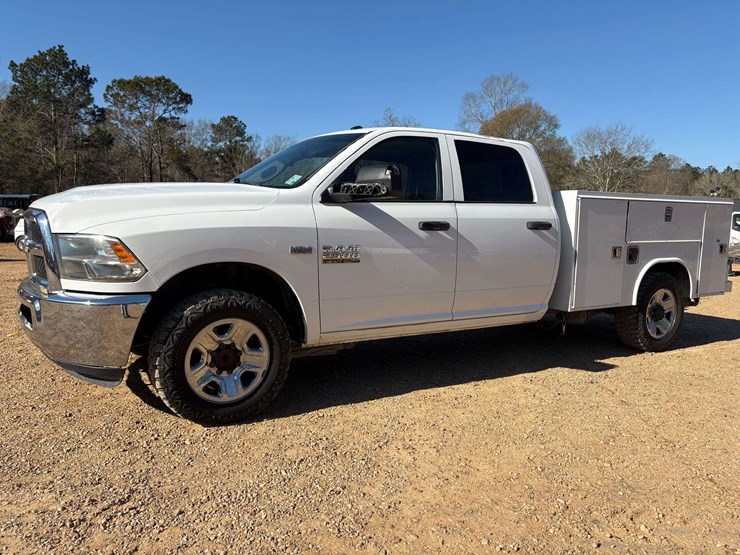 2018-dodge-ram-2500-image-1