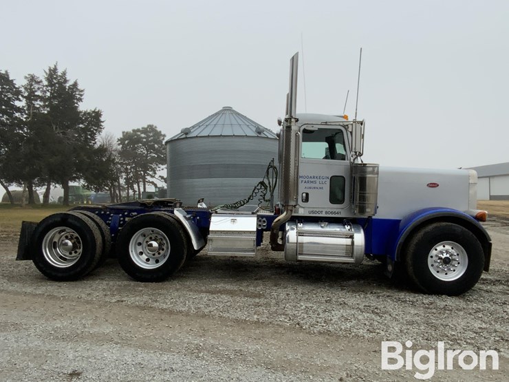 2007-peterbilt-379-image-4
