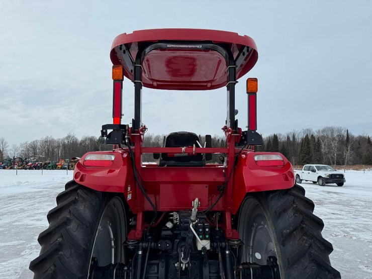 case-ih-farmall-140a-image-20