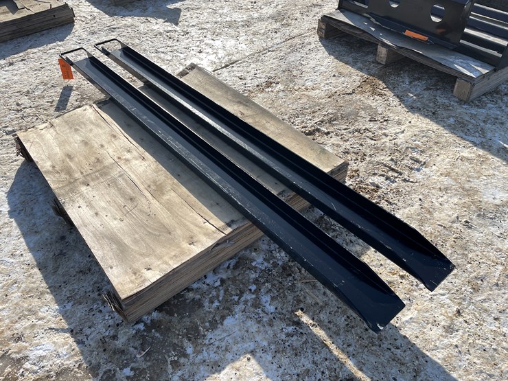 #2511-•-pair-of-new-kc-light-duty-fork-extensions-image-3