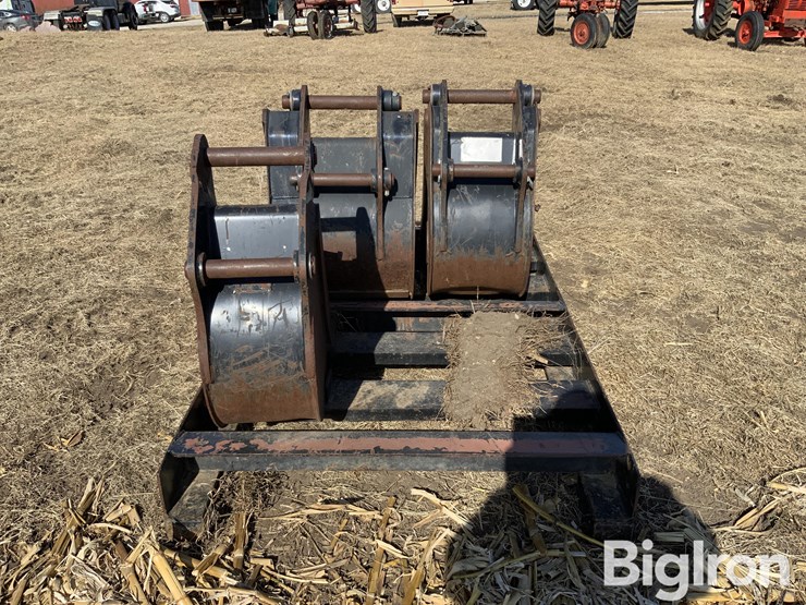 caterpillar-buckets-image-6