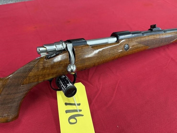 browning-safari-grade-30-06-caliber-rifle-image-1