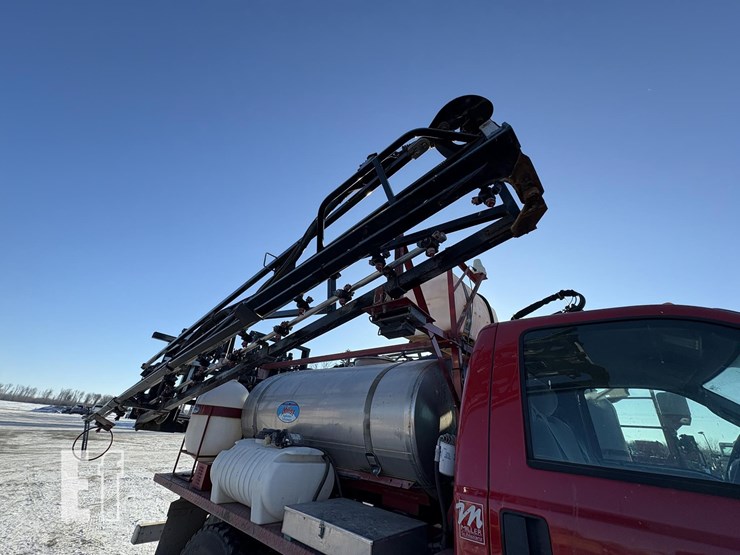 2006-ford-f550-image-7