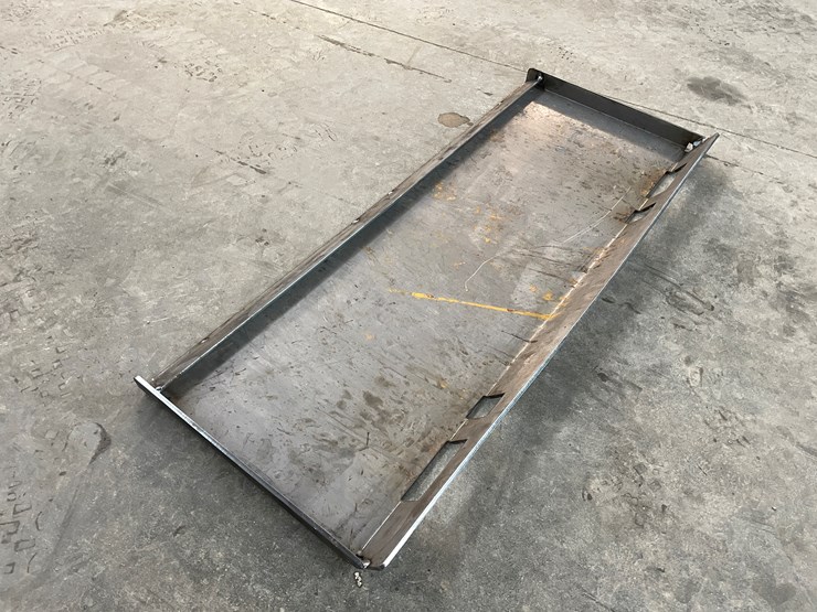 #2480-•-skid-steer-weldable-attachment-plate-image-7