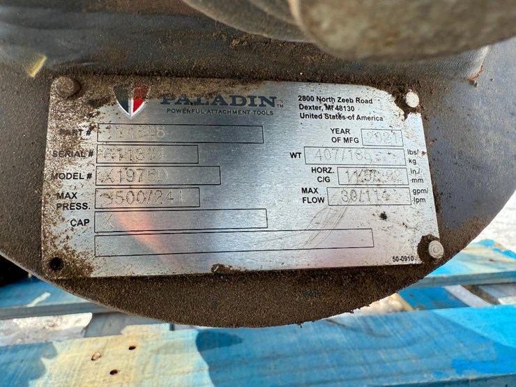 #382-•-lot-382-image-10