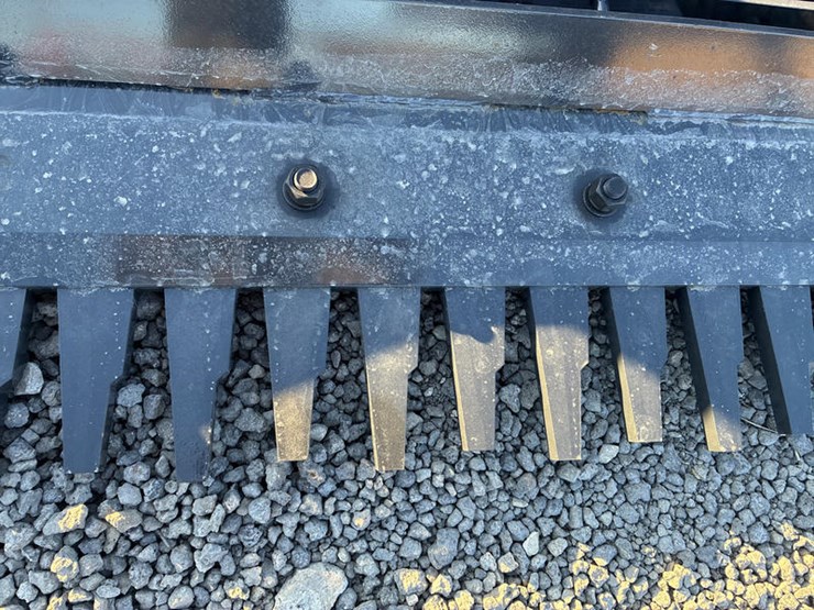 #115426-•-78"-skidsteer-land-leveler-image-3