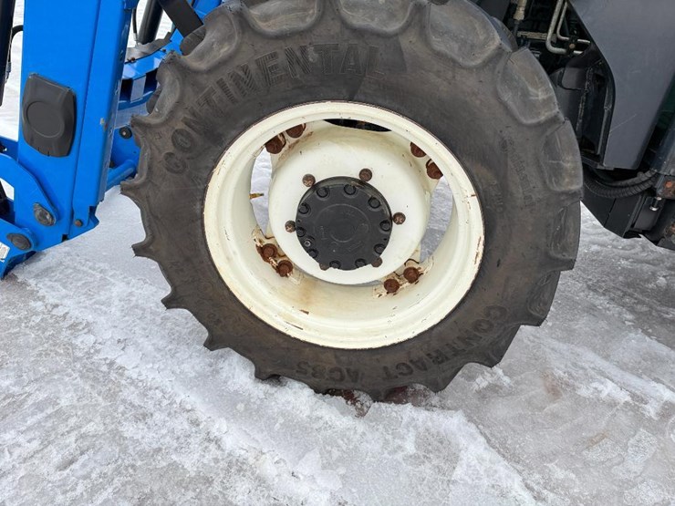 new-holland-t4030-image-13