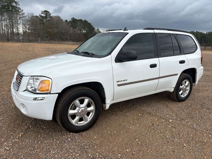 2006-gmc-envoy-image-1