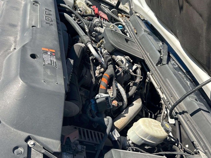 2014-chevrolet-silverado-2500hd-image-7