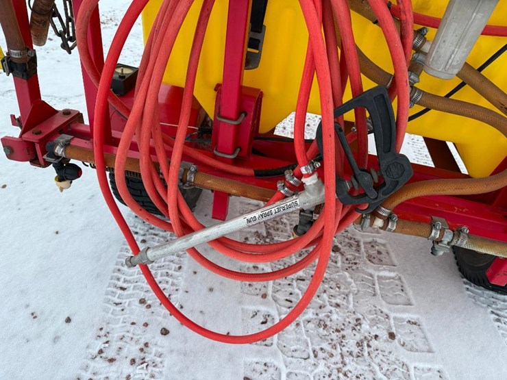 #83-•-lot-83-image-21