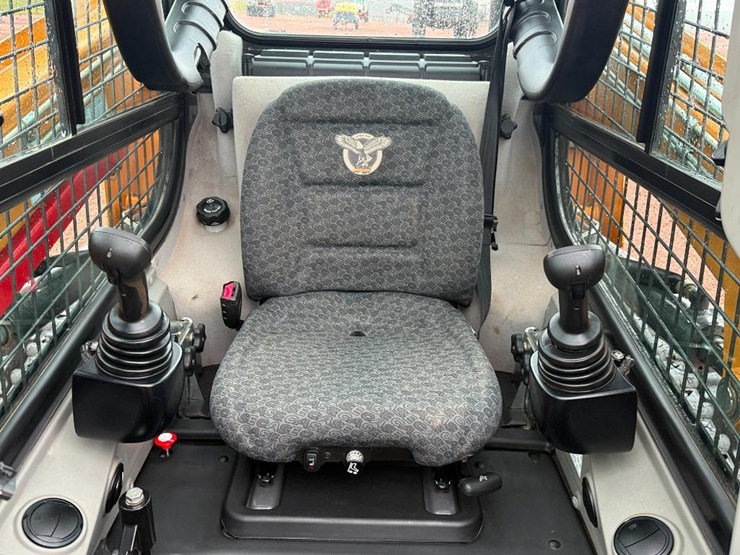 case-tr310b-image-32