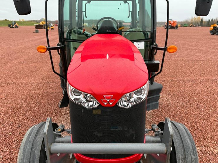 massey-ferguson-4707-image-28