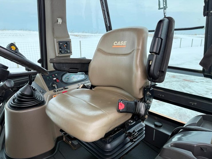 case-570n-xt-image-40