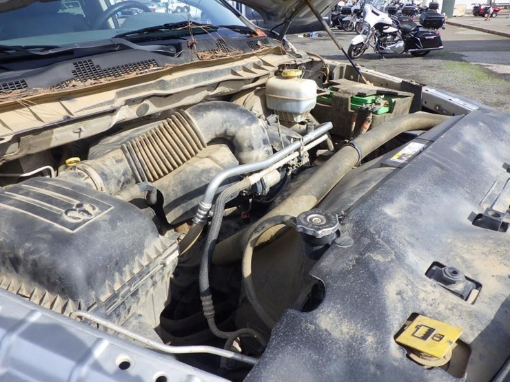 2018-dodge-2500-image-11