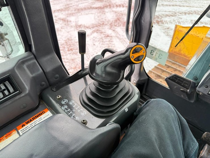 komatsu-d37ex-21-image-58