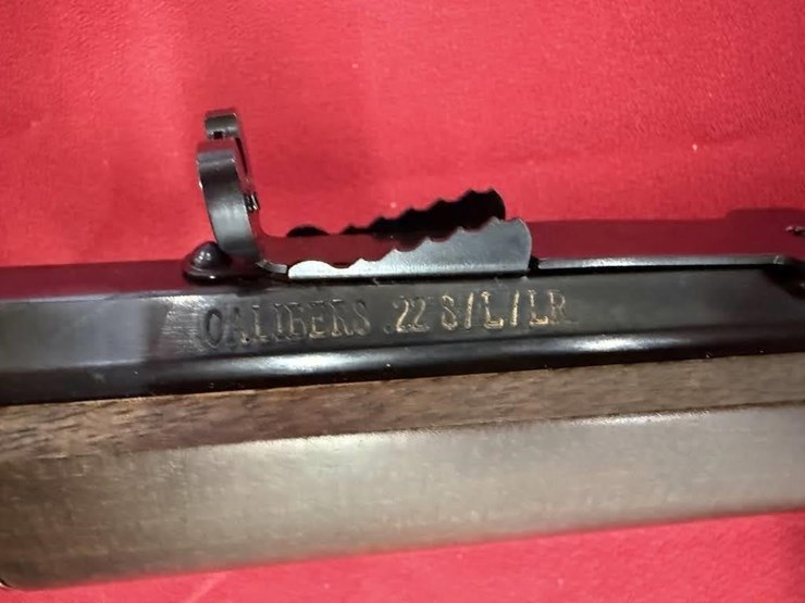 henry-model-h004l-.22-s,l,lr-rifle-image-4