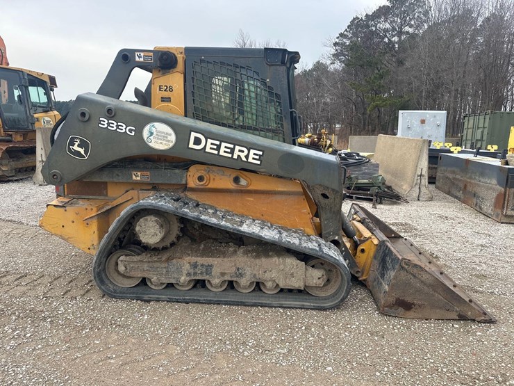 deere-333g-image-4