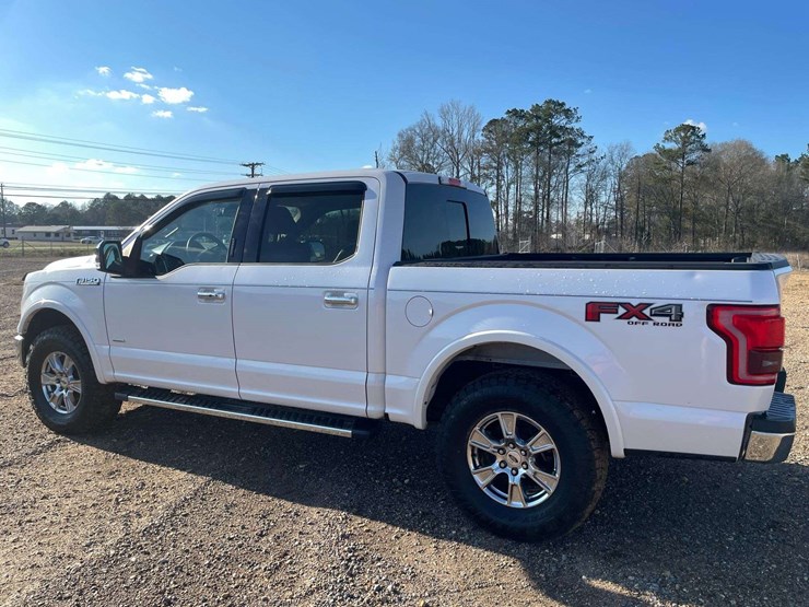 2016-ford-f150-lariat-image-2