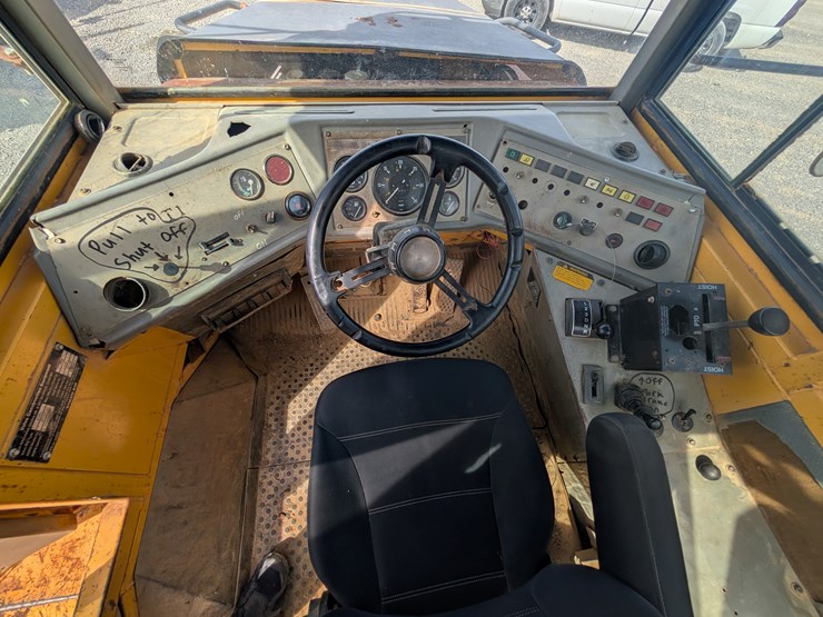 1996-volvo-a25g-image-16