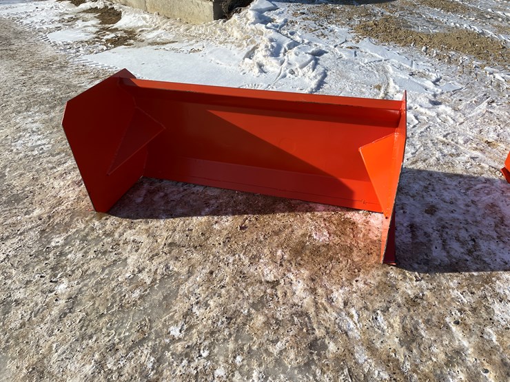 #2518-•-new-kc-mini-48"-snow-pusher-image-2