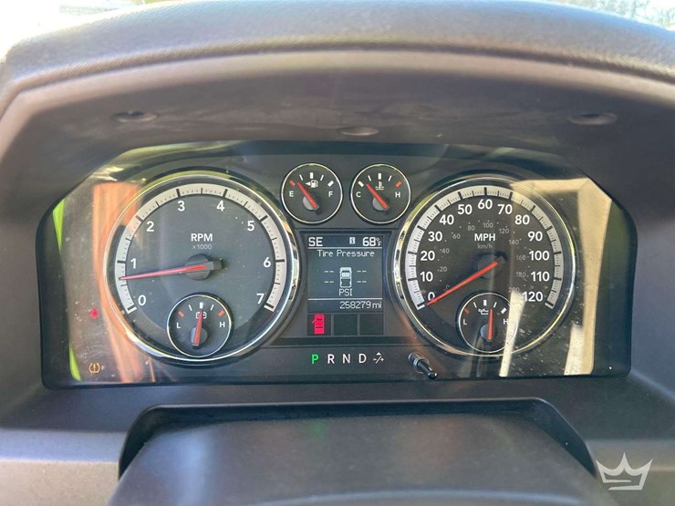 2011-dodge-ram-1500-image-15