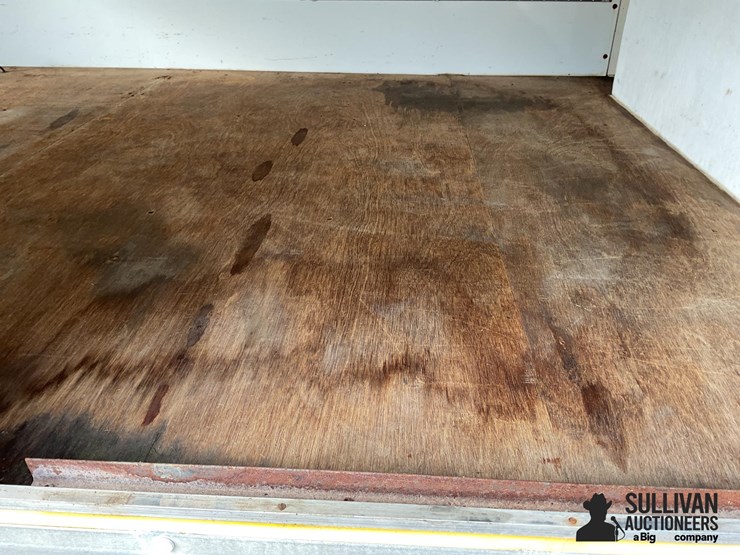 2006-gmc-3500-image-16