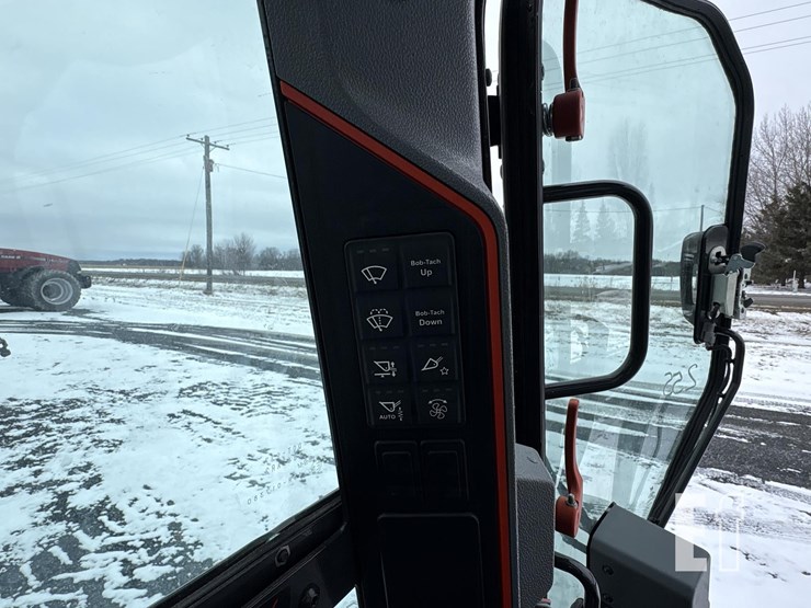 2023-bobcat-t62-image-27