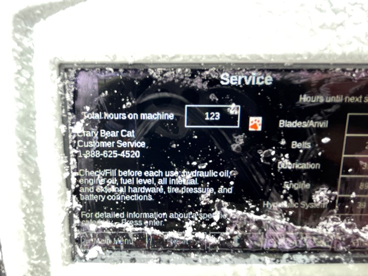 #152-•-2022-bear-cat-wood-chipper-(-no-title)-image-30