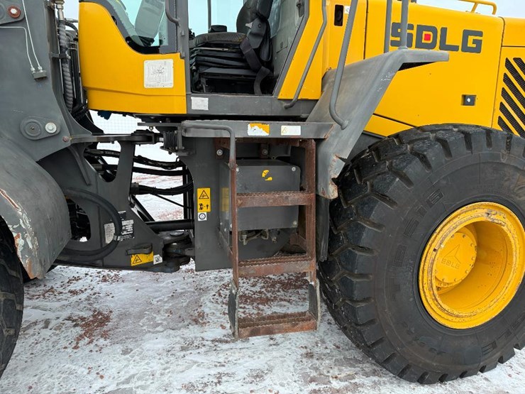 2015-sdlg-lg958l-image-11