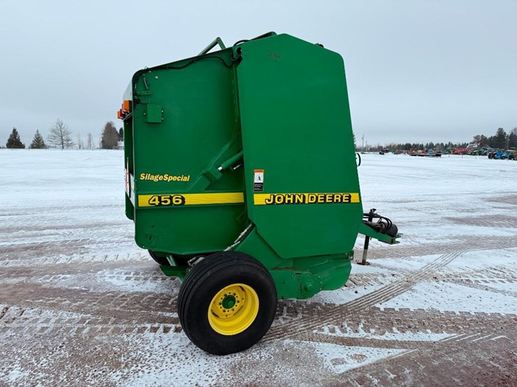 john-deere-456-image-4
