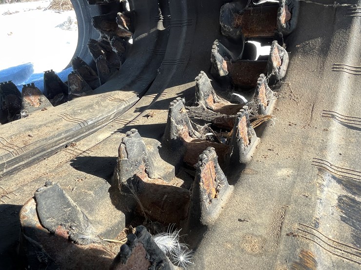 #4949-•-pair-of-skid-steer-tracks-image-11