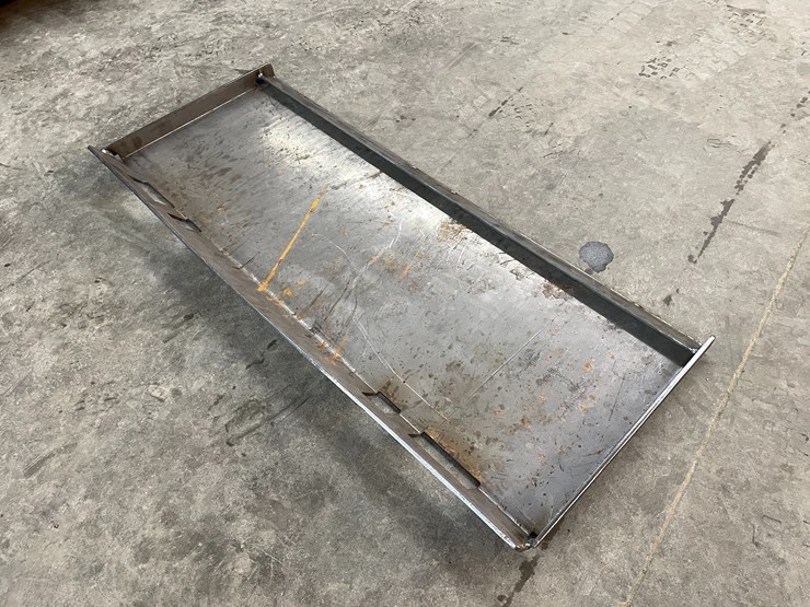 #2480-•-skid-steer-weldable-attachment-plate-image-5